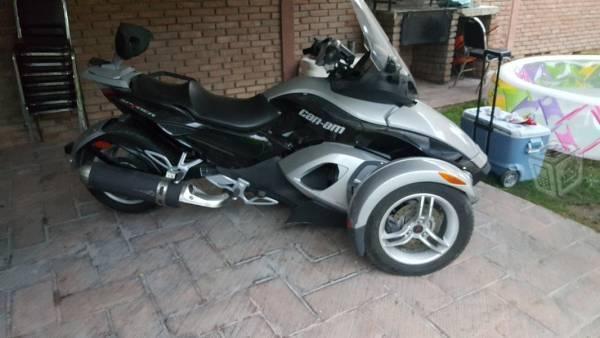 Can am spider 990cc