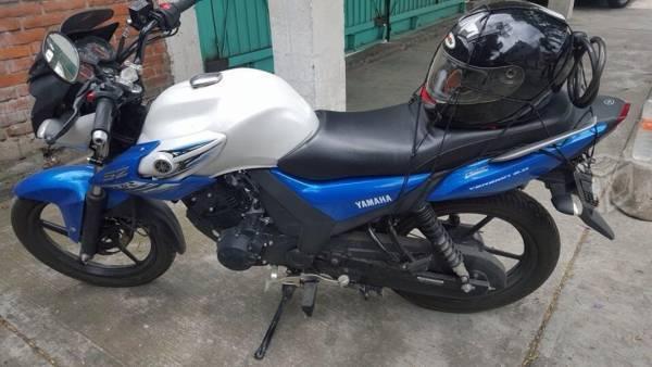 Yamaha SZ Moto Urbana -16