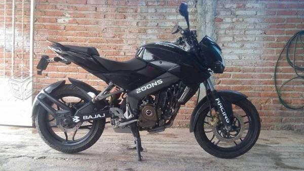 Bajaj pulsar 200 ns -15