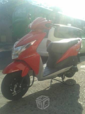 Honda dio seminueva -15