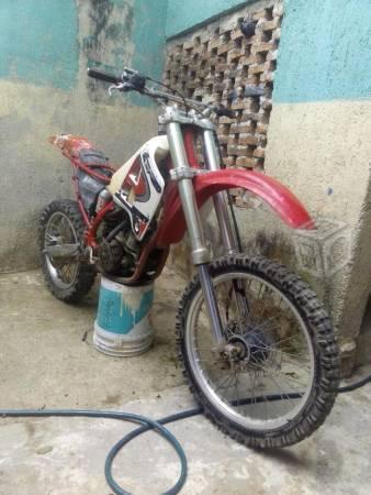 Moto honda crf250 -89