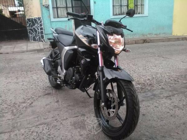 Fz 2.0 unico dueño -16