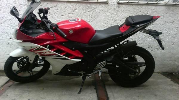 Excelente yamaha r15 -15