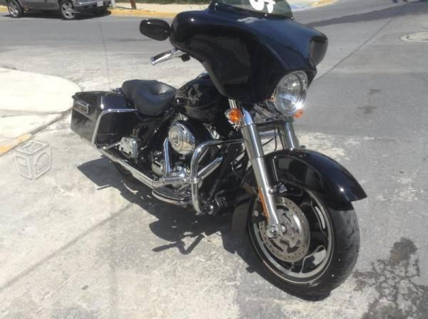 Harley Road King (Conversion Street Glide) -13