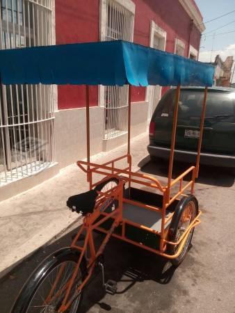 Triciclo en venta con toldo -14