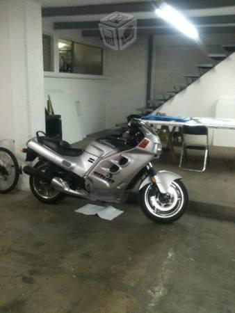 Moto CBR 1000 -98