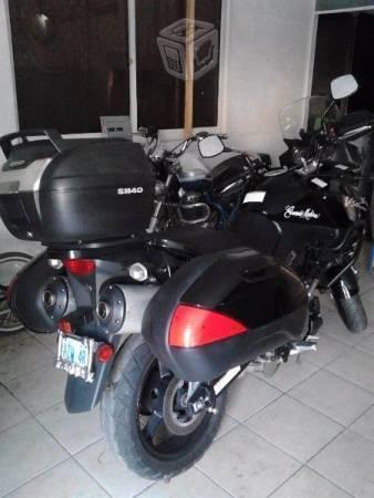 Suzuki vstrom dl1000 -12