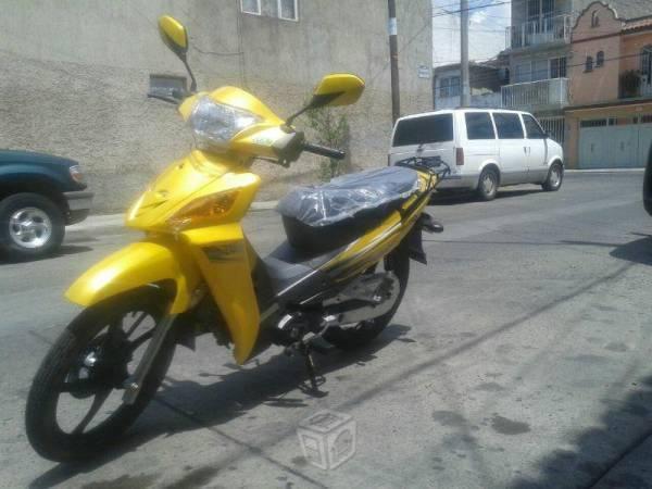 moto sanlg de trabajo 