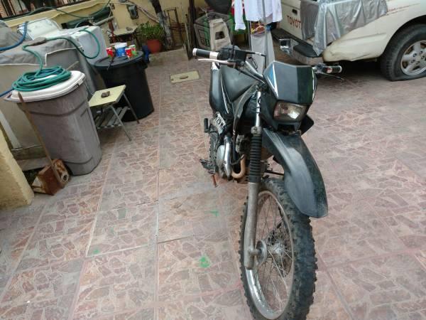 Motocicleta Yamaha Modelo: Xtz -09