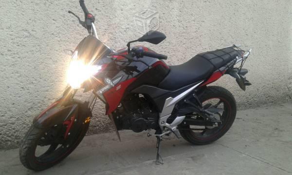 Moto deportiva z250 -15