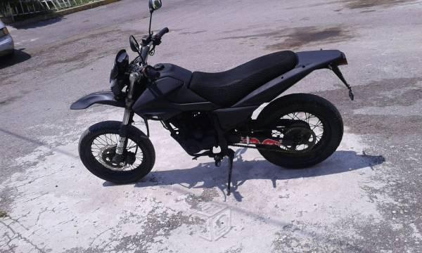 Vendo o cambio italika 150 dm