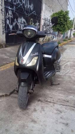 Excelente motoneta. 125cc -08