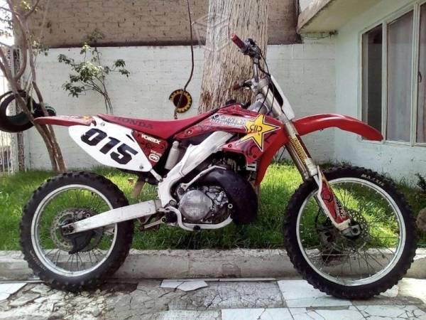 honda cross -02