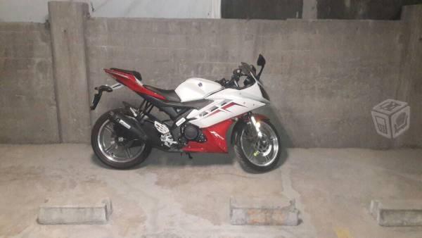 R15 yamaha -14