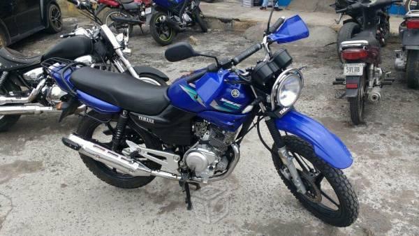 Se vende excelente moto de trabajo -14