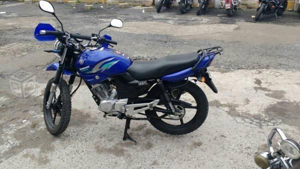 Se vende excelente moto de trabajo -14