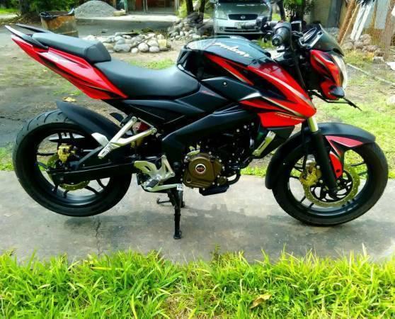 Pulsar ns200