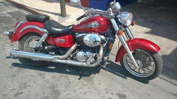 Honda SHADOW vt750 impecable