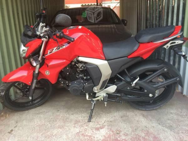 Yamaha FZ 2.0 -16