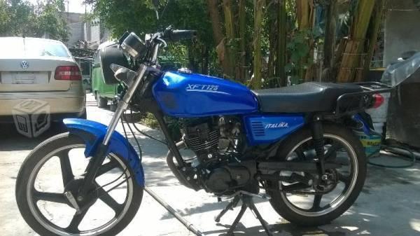 Italika xft125 azul en excelentes condiciones -12