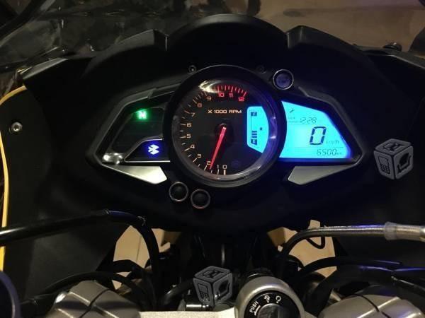 Bajaj Pulsar RS200 seminueva -16