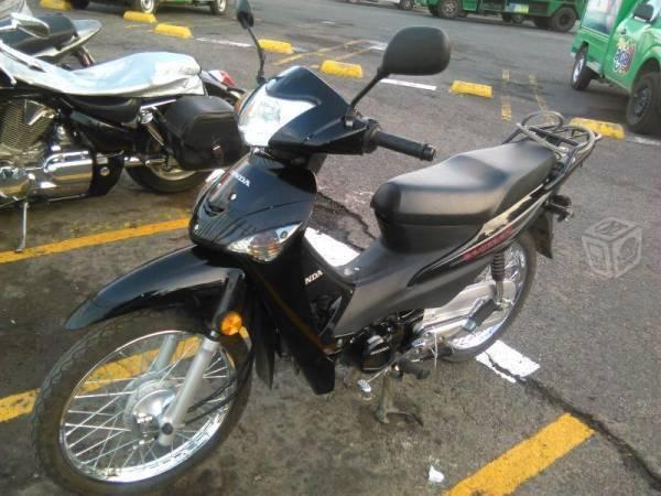 Honda wave negra en excelentes condiciones -15