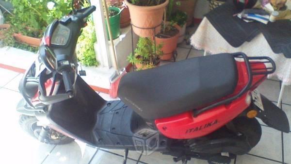 Motocicleta Italika Ws150cc roja -15