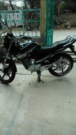 Moto yamaha ybr 123 -14