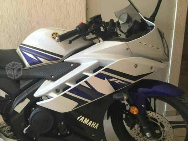 Yamaha R15 -14