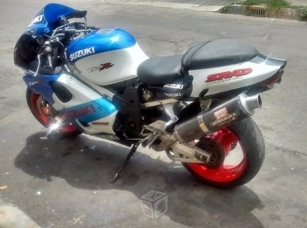 Suzuki 1000