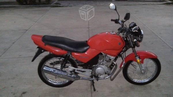 Bonita yamaha ybr 125 de trabajo -11