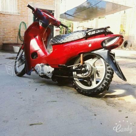 moto Honda 100 cc semiautomatica -05