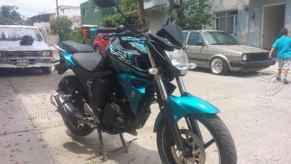 BONITA YAMAHA FZ -S VERCION 2.0 POSIBLE CAMBIO -16