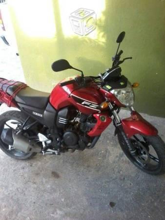Moto fz al cien -15