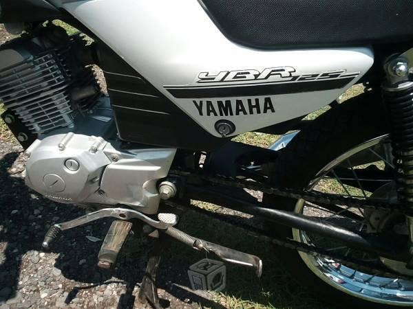 Yamaha ybr 125 -12