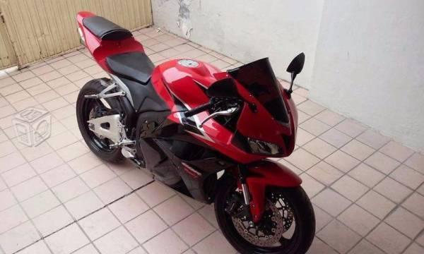 Honda CBR 600 -11