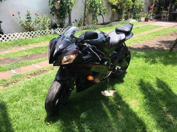 Yamaha r6 Black series -12