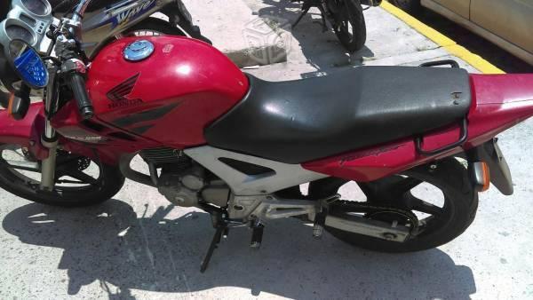 Honda twister 08 -08