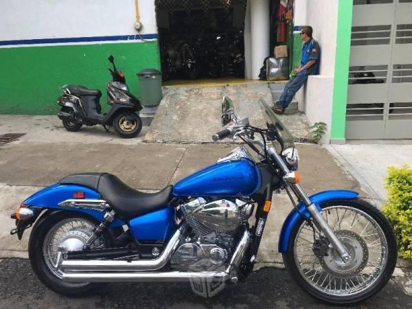 Honda shadow 750 spirit c2 titulo limpio checal -07