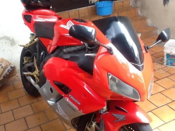 Honda Cbr1000rr -04