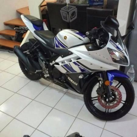 Yamaha R15 EDICIÓN ESPECIAL -14