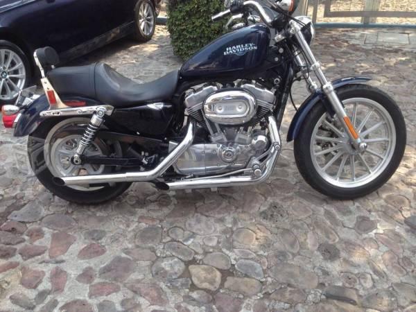 Harley Davidson sportster 883 -08