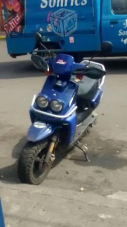 Moto yamaha bws 2004