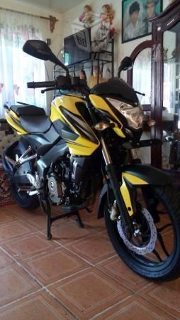 Pulsar edicion espesial -16