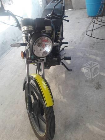 Motocicleta Italika -16