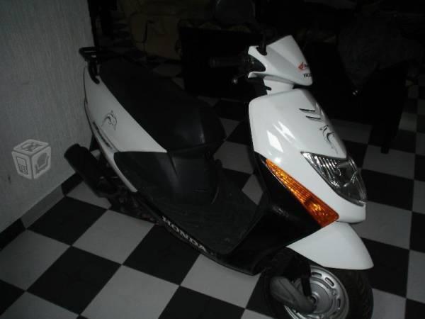 Honda beet 100cc -08