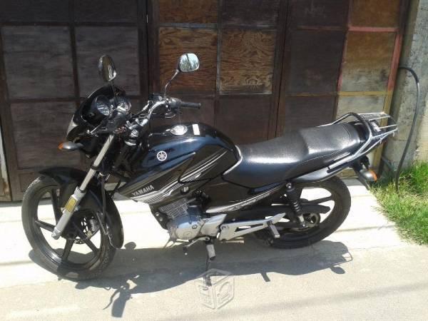 Moto yamaha ybr 125 -15