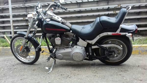 Harley softail custom 1600cc 6 vel -07