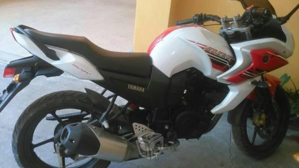 Vendo moto yamaha fazzer -15