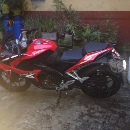 Pulsar 200 RS -16